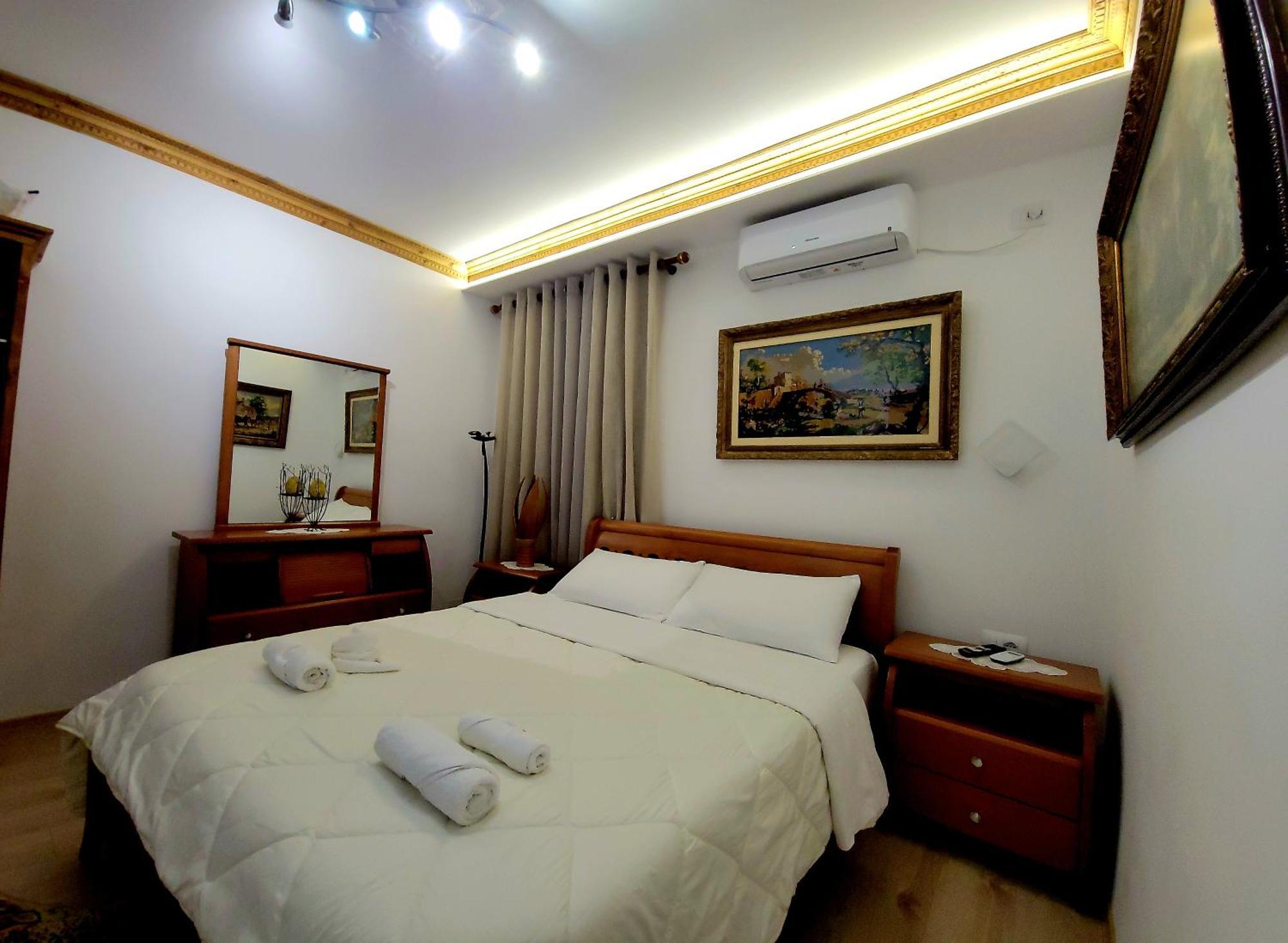 Alsara Guesthouse Gjirokastër Esterno foto